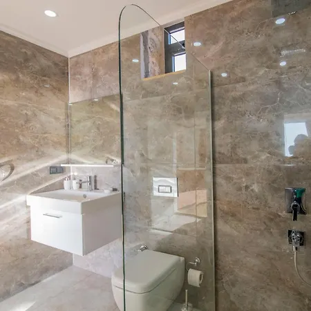 Mona Roza, Kalkan, 5 Bedrooms Villa